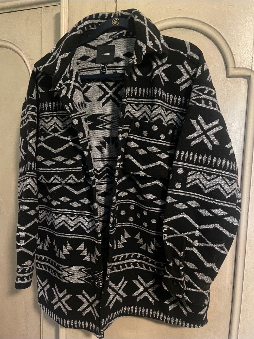 Forever 21 Black and Gray Geometric Knit Cardigan